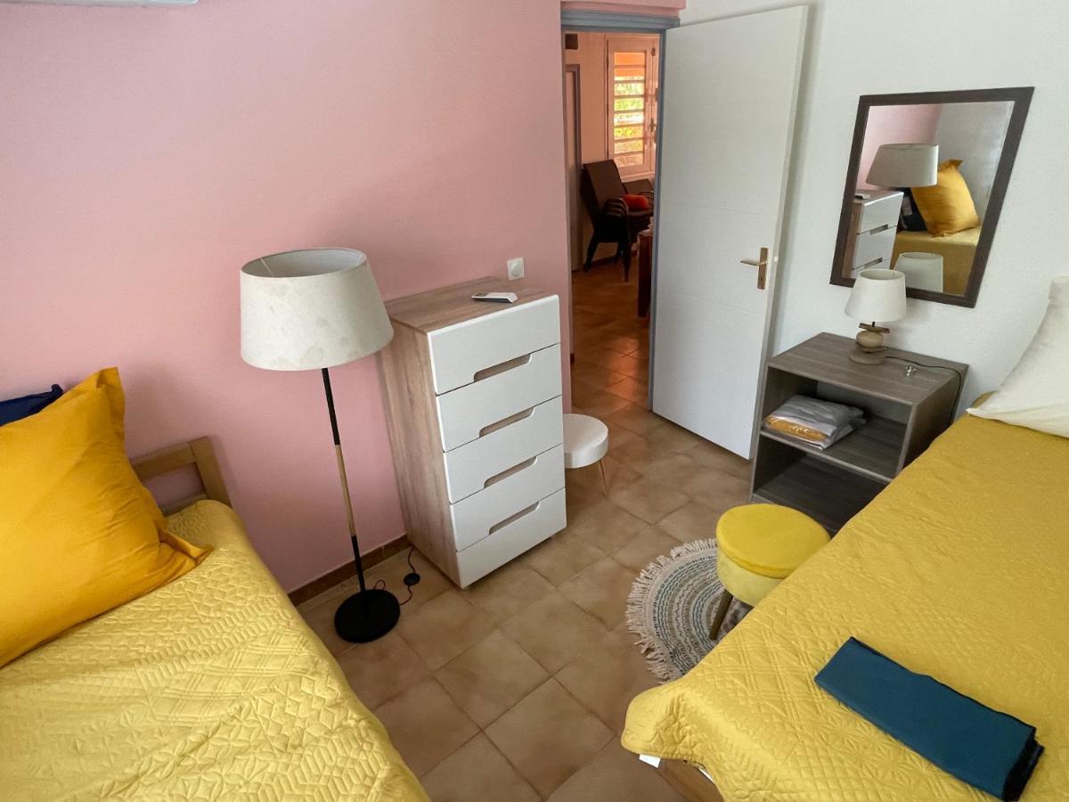 Villa Norah T5 Duplex Le Robert Exterior foto